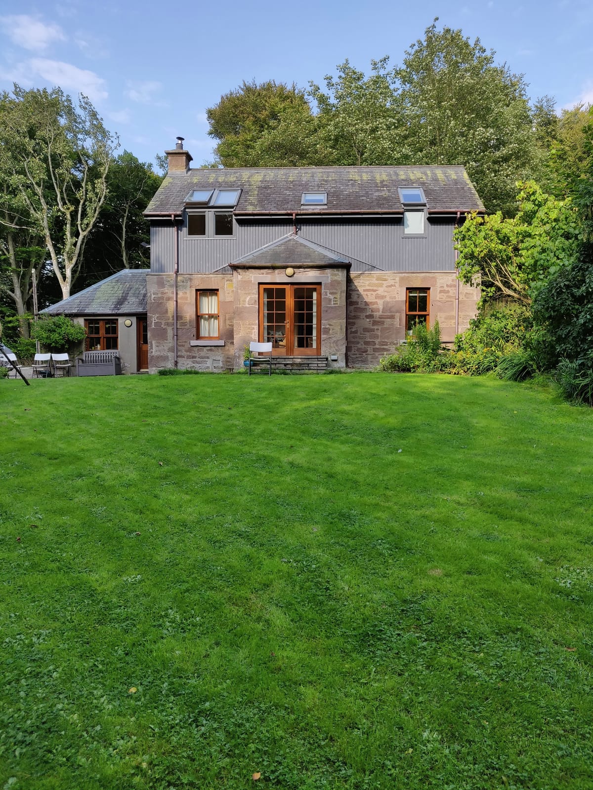 Monument Cottage — 2