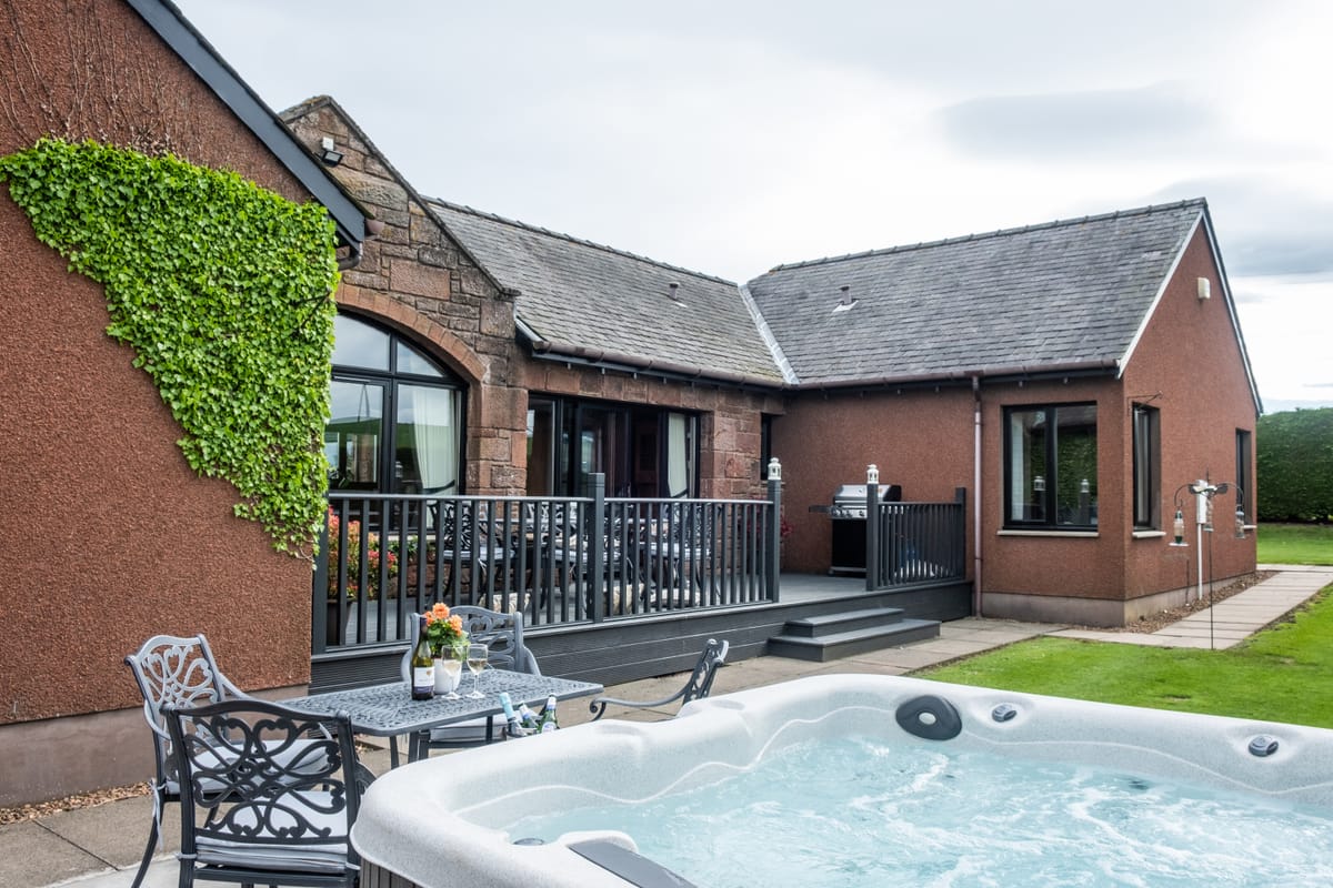 Sma' Hame Scottish Holiday Cottages — 1