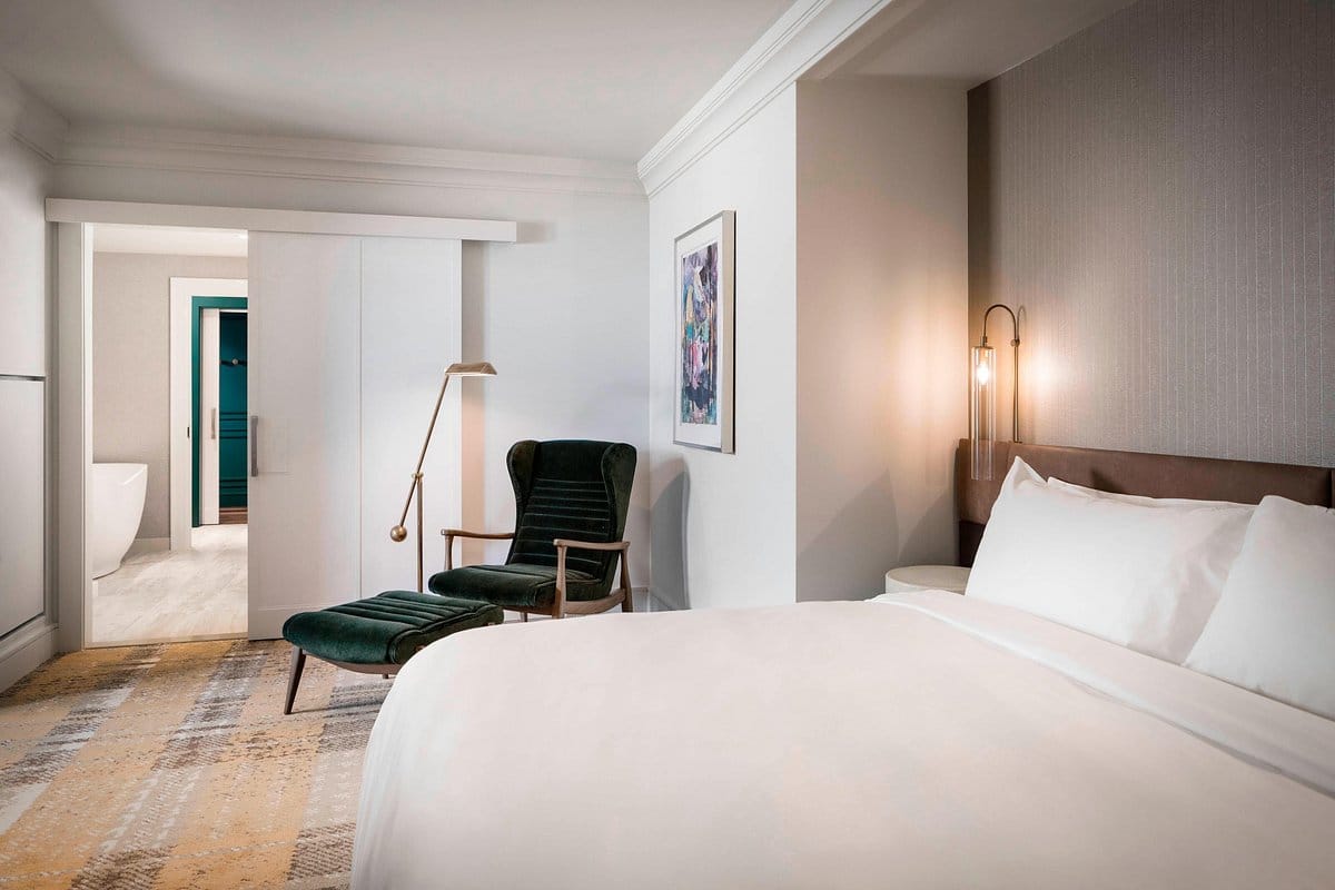 Amyfinehouse Luxury Downtown Stay — 2