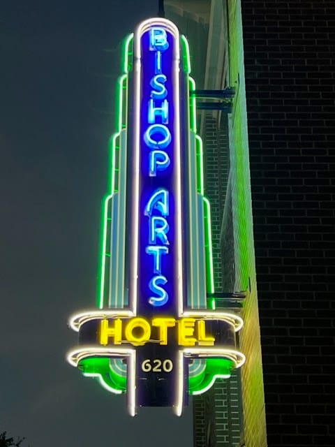 Bishop Arts Hotel — 5