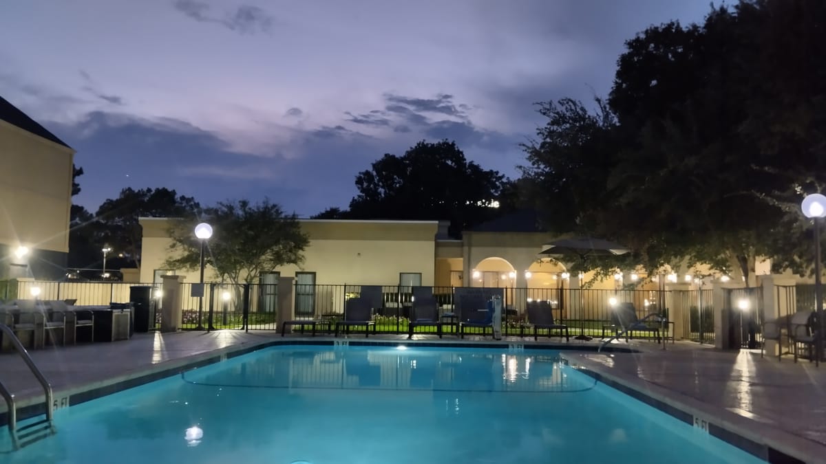 Fairfield by Marriott Inn & Suites Dallas Medical/Market Center — 1