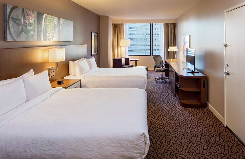 Hilton Garden Inn Downtown Dallas — 4