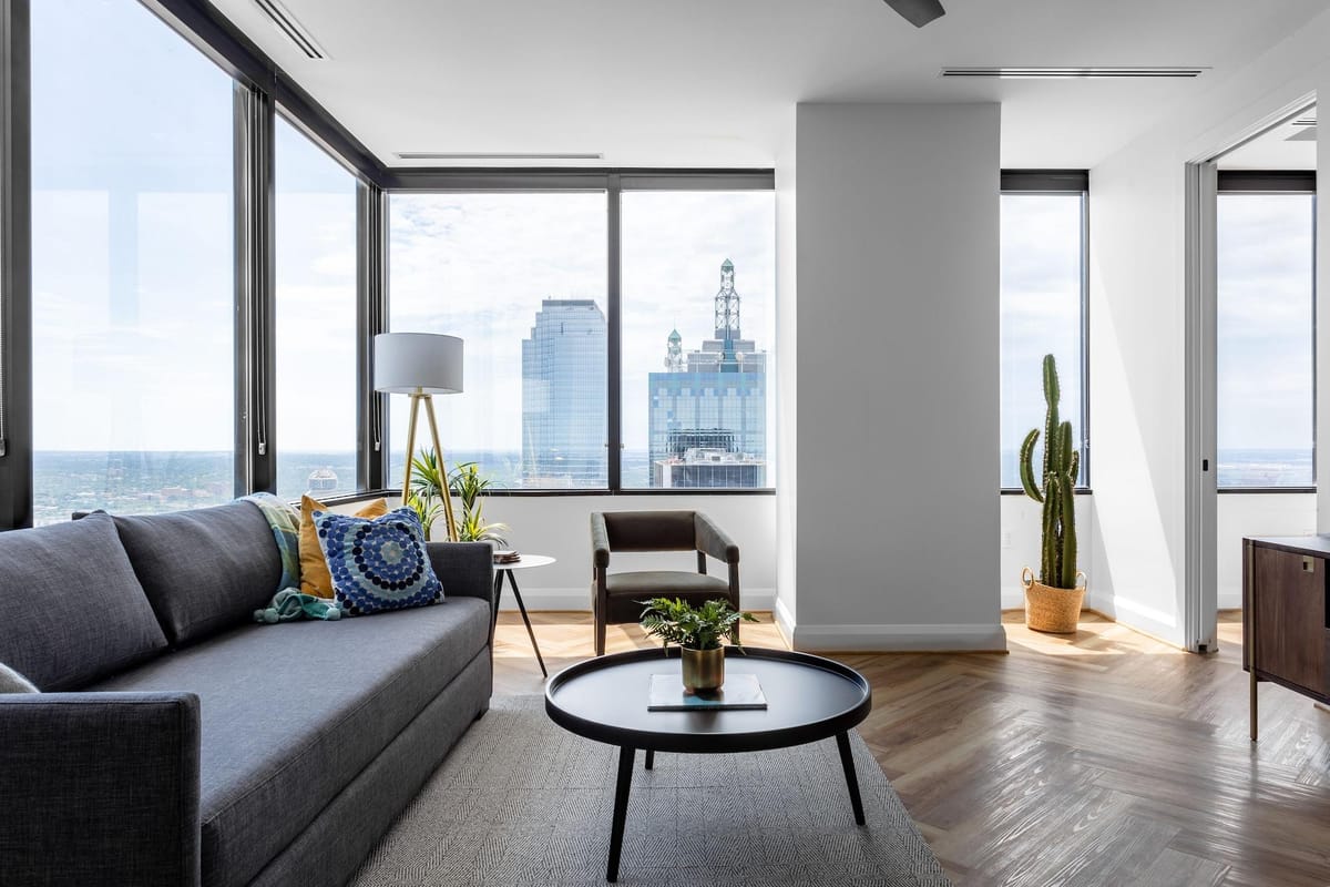 Mint House Dallas Downtown by Kasa — 4