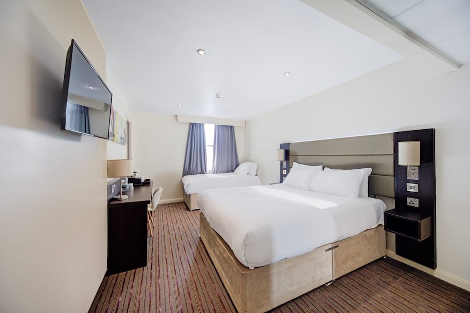 Belvilla Newport City Centre Hotel - Lifestyle — 1