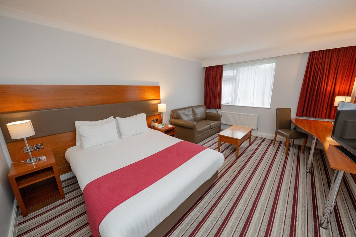 Holiday Inn Newport by IHG — 3