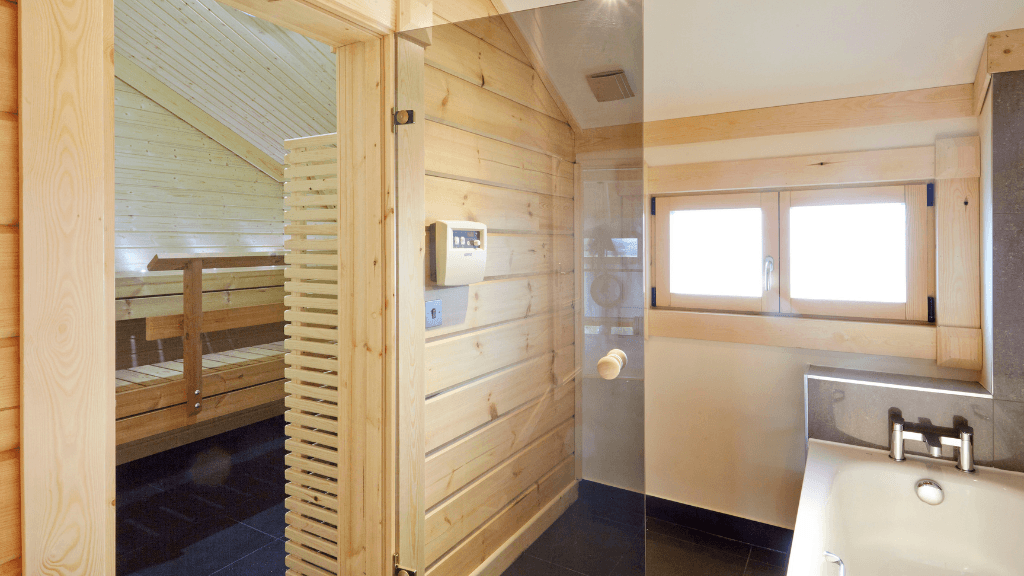 Hunter Lodges at The Celtic Manor Resort — 3