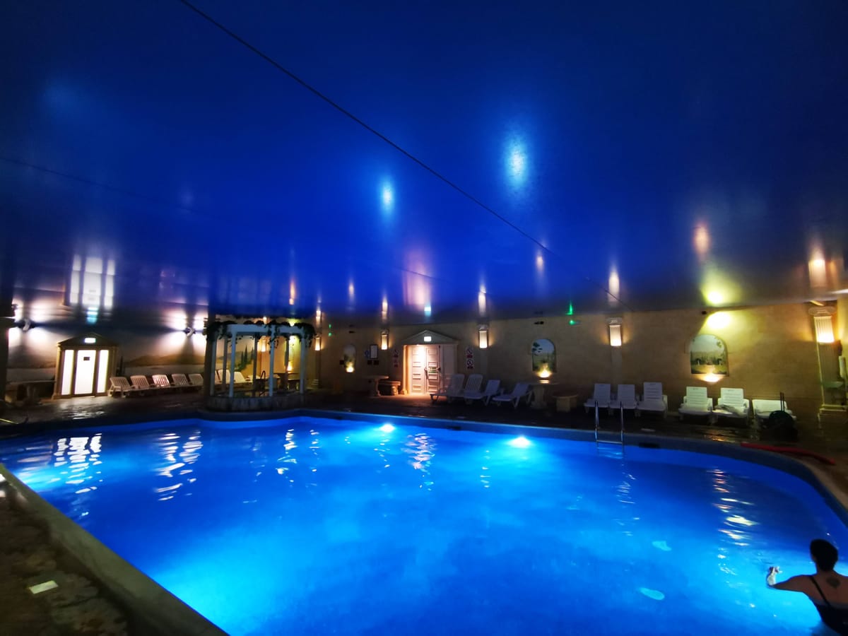 Ramada Resort by Wyndham Cwrt Bleddyn Hotel & Spa — 2