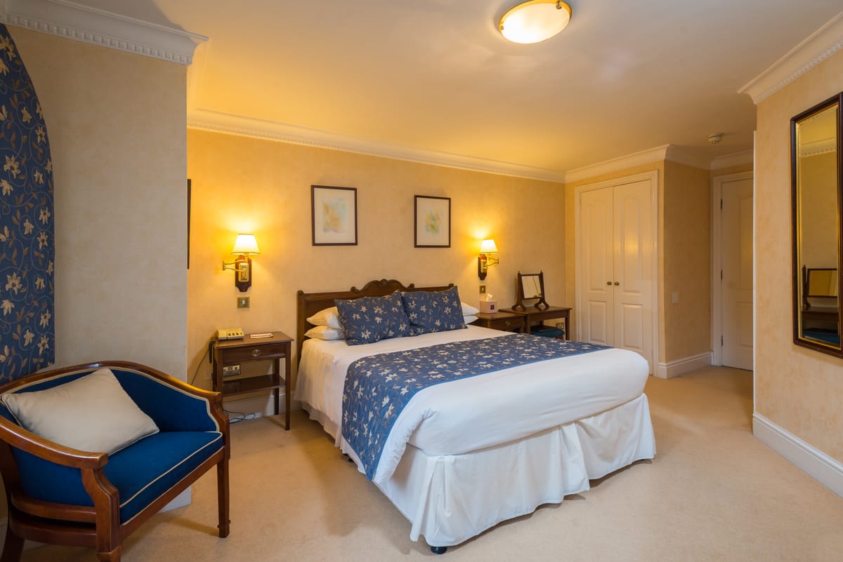 The Glen Yr Afon House Hotel — 5