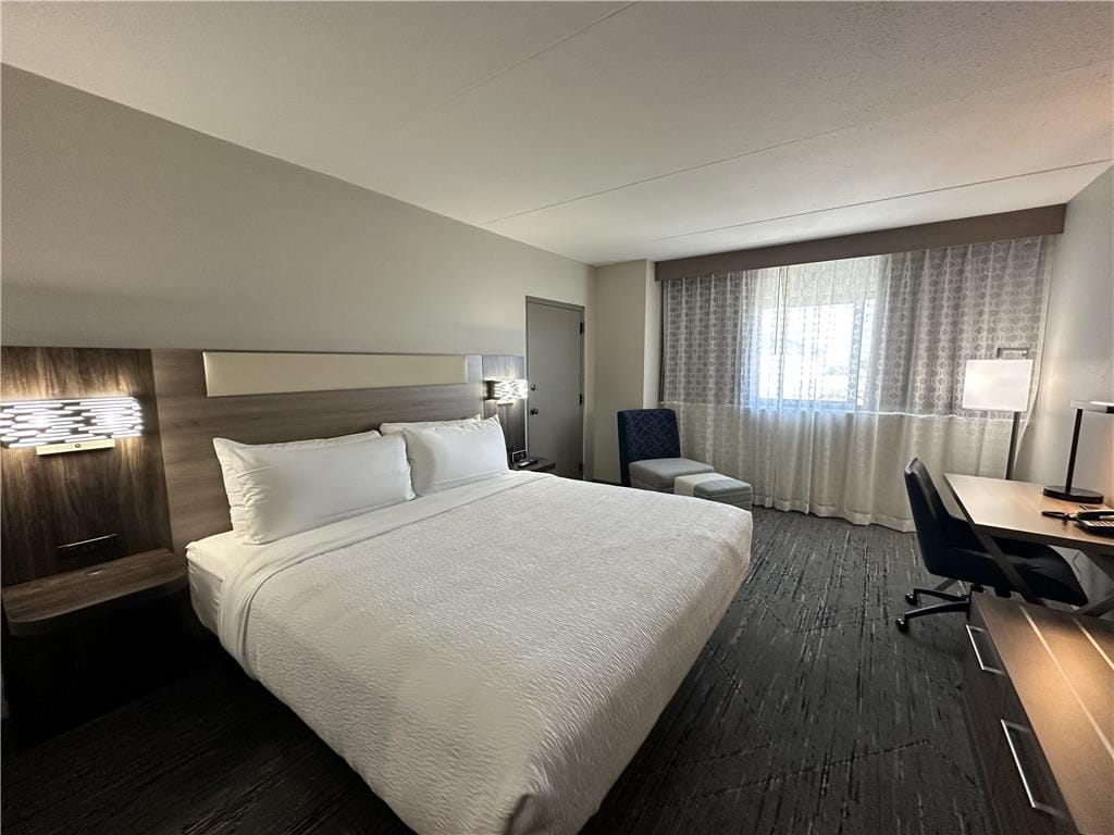 Best Western Plus Downtown Tacoma — 1